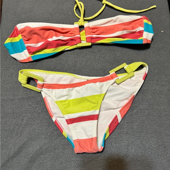 Vix bikini - Picture 2 of 2